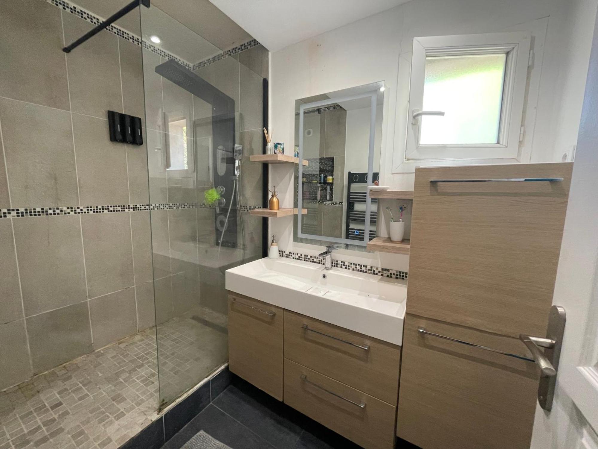Holiday home Maison Aix La Grande Duranne